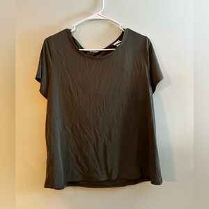 Green twist back top